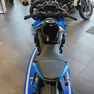 SUZUKI GSX-8R A2 KM.0