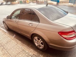 Mercedes-Benz Clase C 2008