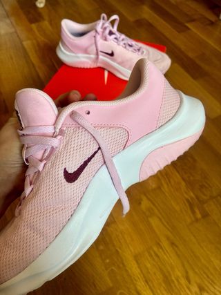 Zapatillas Nike Legend Essential 3 NN