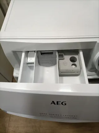 Lavadora AEG ProSense con vapor 8kg clase C garant