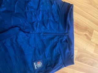 Pantalón Reebok Classic Azul Panel Acolchado