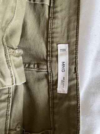 Pantalón Mango Talla 38 Verde Oliva, como nuevos