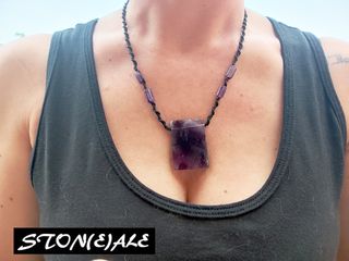 collana in macrame con ametista