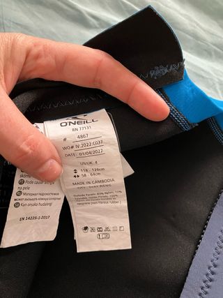 Neopreno O'Neill niño/a 3-4 años. Como nuevo.