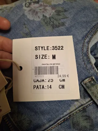 Vaqueros Push Up Elásticos Florales