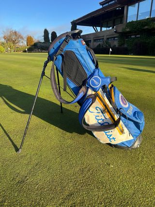 Bolsa de golf Titleist StaDry Player 4