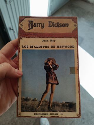 Libros antiguos variados