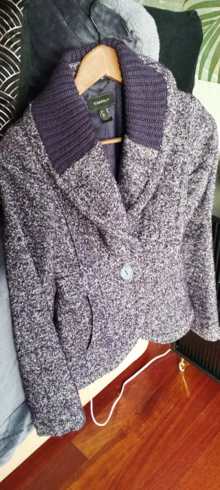 Traje Falda y Chaqueta Mango Morado