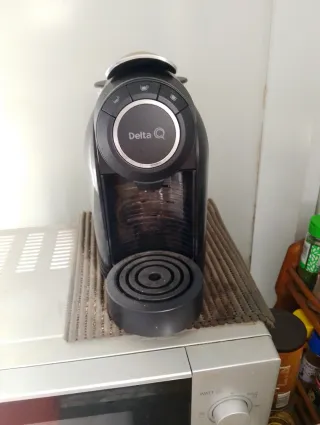 Cafetera Delta Q Negra