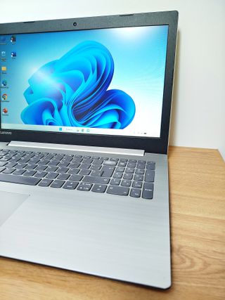 Portátil Lenovo i5 20GB RAM