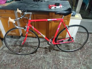 Bicicleta Carretera BH Vento Roja