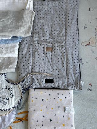 Lote Ropa y Accesorios Bebé