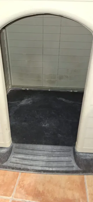 Caseta para perro color beige