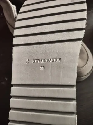 Botines Stradivarius grises sin estrenar