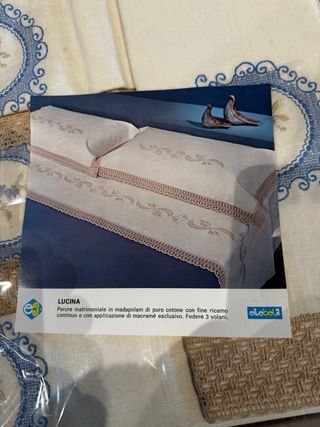 Lenzuola sopra e federe vintage pregiate in cotone