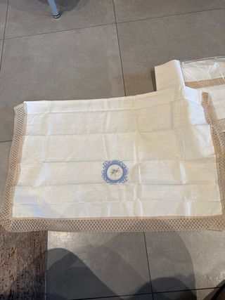 Lenzuola sopra e federe vintage pregiate in cotone