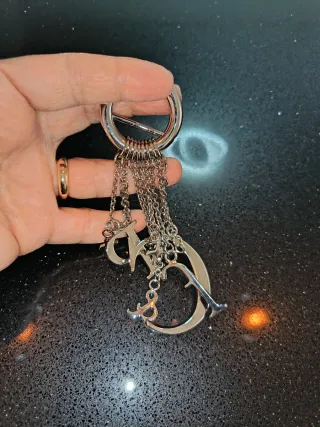 Portachiavi Carpisa con lettere e simboli