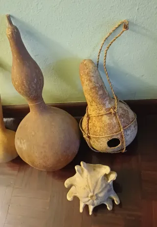 Antiguas calabazas decorativas. Hay 5.