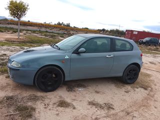 Alfa Romeo 147 2004