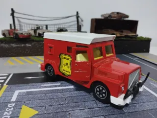 Camión Seguridad Majorette Bank Hucha