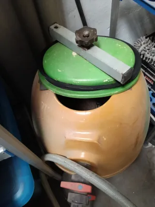 Abonadora 90L Riego Goteo