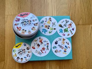 Juego Dobble Disney 100 Años de Magia