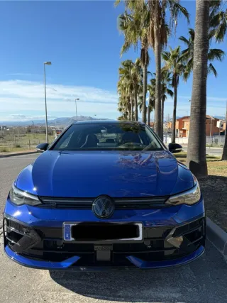 Volkswagen Golf 2025