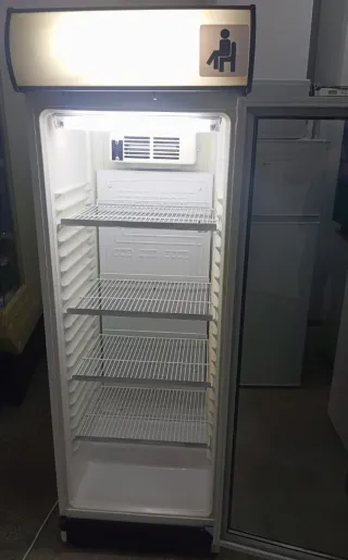 Nevera expositora cristal por solo 300€!