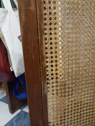 Cubreradiador madera y ratán