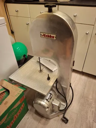 Sierra Cortadora de Huesos Mobba