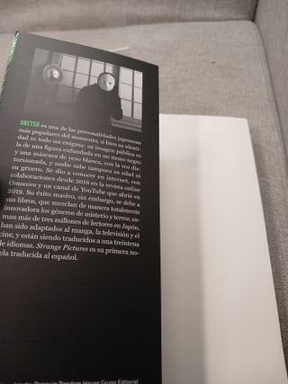 Strange pictures (Spanish Edition)