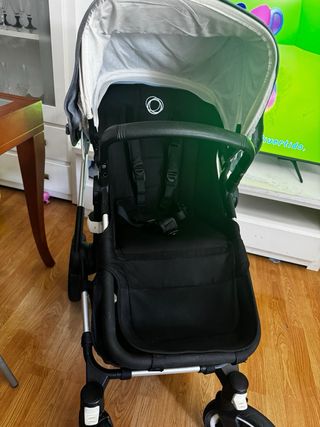 Carro Bugaboo Buffalo Gris tambien con su capazo