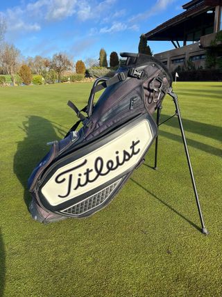Bolsa Titleist Tour Series Stand Bag - Negra