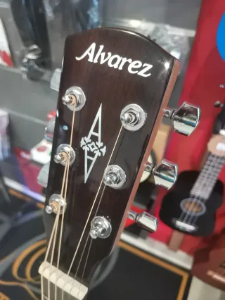 Guitarra Acústica Alvarez RD26