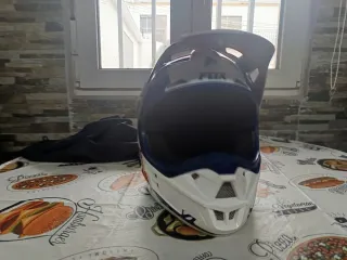 Casco Fox V1 Mips Motocross