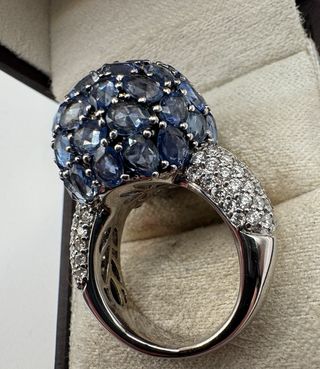 Anillo Oro 18kt Zafiros y Diamantes