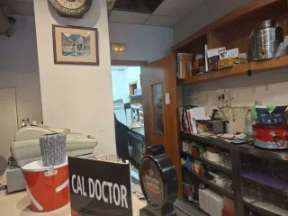 Se vende Bar, Piso pza. Garaje y terreno