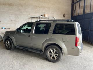 Nissan Pathfinder 2007