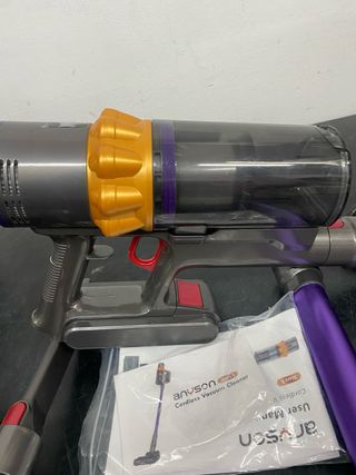 Aspirador escoba morado