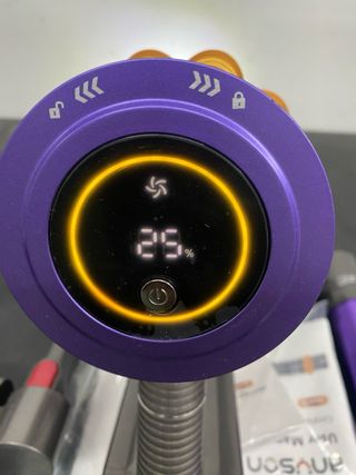 Aspirador escoba morado