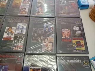 5 DVDs de Películas Clásicas y Bélicas