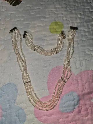 Collar y pulsera fallera dorada y perlas