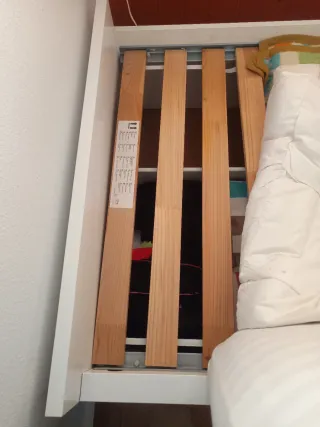 Somier con cajones de gran capacidad y colchón