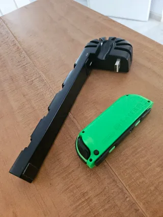 Mando Verde Nintendo Switch y Cargador