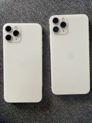 2 iPhones 11 Pro 256GB blanco, precio por cada uno