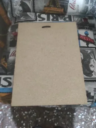 Cuadro madera artesanal Heidi 30x40cm