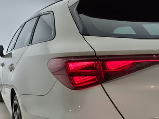 CUPRA Leon etsi Dsg7 150 Taiga Performance Pack