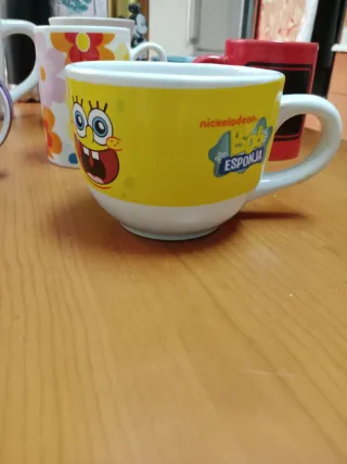 Lote de tazas de cerámica