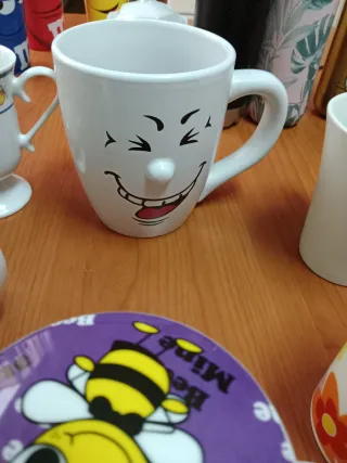 Lote de tazas de cerámica