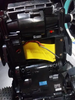 Macchina telecomandata Mimetikar. Solo.batteria.ci